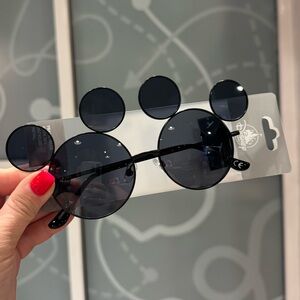Disney | Accessories | Nwt Disney Parks Mickey Mouse Ear 